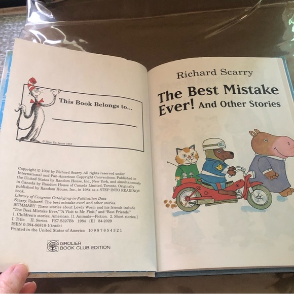 Richard Scarry The Best Mistake Ever! and Other Stories - Picture 3 of 8